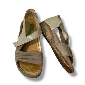 NAOT Papaki Sandals Ankle Strap Ruched Leather Stone Nubuck Lizard Comfort SZ 8